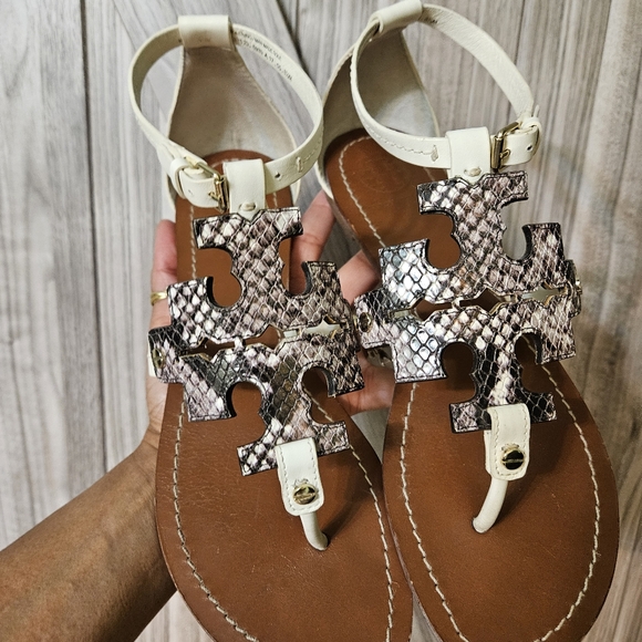 Tory Burch Phoebe Snakeskin Thong Sandals Rare - Picture 8 of 16